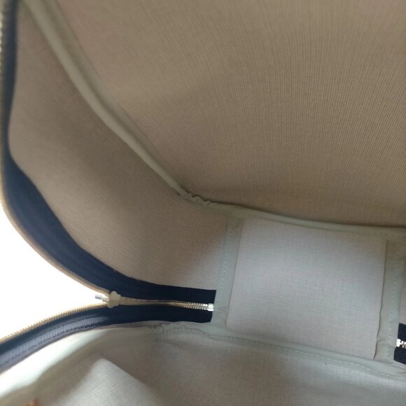 Louis Vuitton Excursion Brown Monogram Hand Bag mon746-093025 - Picture 12 of 16